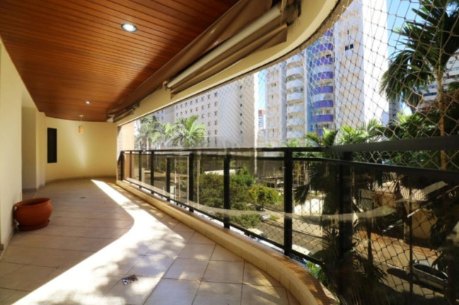 Imagem Apartamento com 4 Quartos à Venda, 338 m² em Cambuí - Campinas