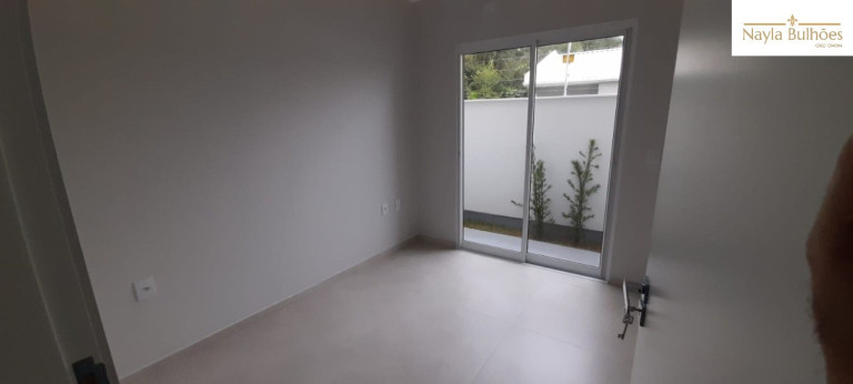 Imagem Casa com 3 Quartos à Venda, 114 m² em Forquilhas - São José