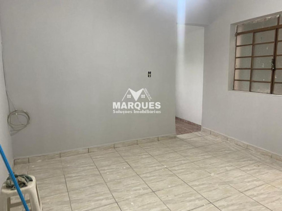 Imagem Casa com 3 Quartos à Venda, 125 m²