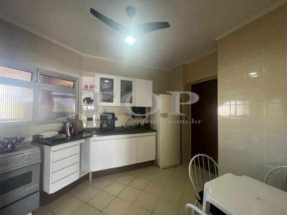 Imagem Apartamento com 4 Quartos à Venda, 157 m² em Jardim Astúrias - Guarujá