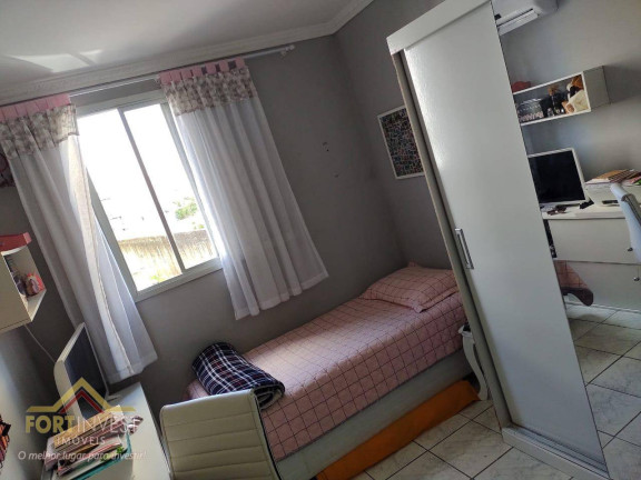 Imagem Apartamento com 3 Quartos à Venda, 60 m² em Vila Antártica - Praia Grande