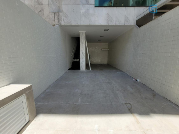 Imagem Sobrado com 4 Quartos à Venda, 278 m² em Gonzaga - Santos