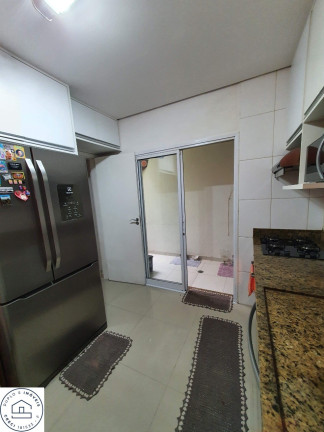 Imagem Casa com 3 Quartos à Venda, 130 m² em Vila Arriete - São Paulo