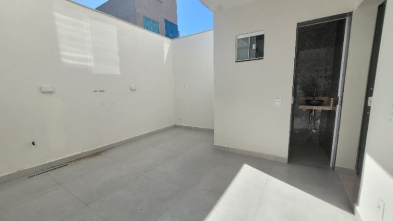 Foto do imóvel: Casa com 3 Quartos à Venda, 121 m² em Civit Ii - Serra