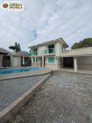 Imagem Casa com 2 Quartos à Venda, 137 m² em Rio Vermelho - Florianópolis