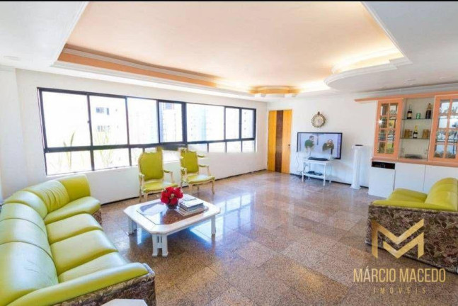 Imagem Apartamento com 3 Quartos à Venda, 173 m² em Varjota - Fortaleza