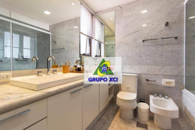 Imagem Apartamento com 4 Quartos à Venda, 670 m² em Cambuí - Campinas