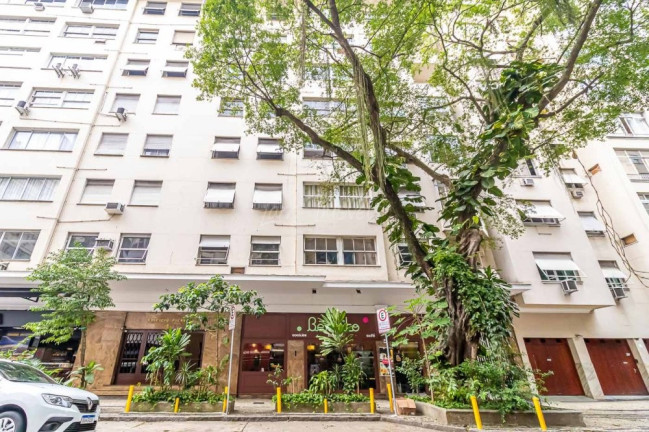 Apartamento com 4 Quartos à Venda, 230 m² em Copacabana - Rio De Janeiro