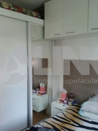 Apartamento com 2 Quartos à Venda, 62 m² em Floresta - Porto Alegre