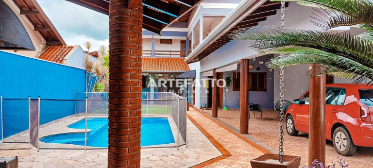 Imagem Casa com 4 Quartos à Venda, 257 m² em Centro - Barretos