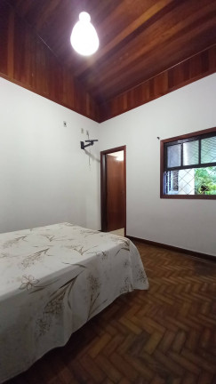 Imagem Chácara com 4 Quartos à Venda, 5.400 m² em Vila Areao - Taubaté