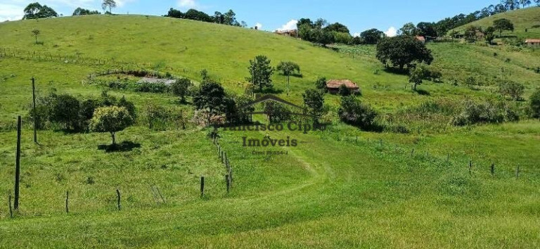 Imagem Imóvel com 2 Quartos à Venda, 387.200 m² em Rocinha - Guaratinguetá