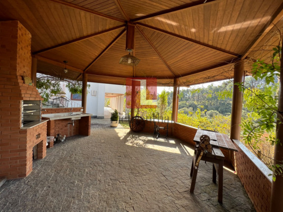 Imagem Casa de Condomínio com 4 Quartos à Venda, 260 m² em Vale Encantado - Campos Do Jordão