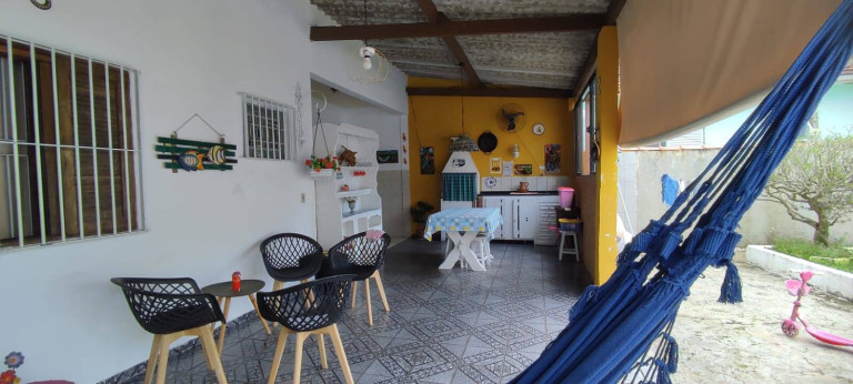 Imagem Casa com 1 Quarto à Venda, 350 m² em Jardim Veneza - Peruíbe