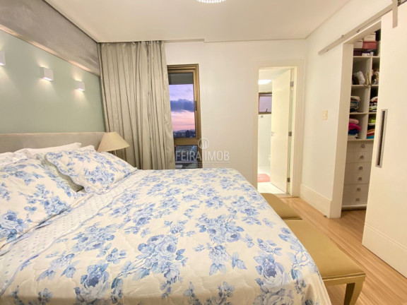 Imagem Apartamento com 4 Quartos à Venda,  em Santa Mônica - Feira De Santana