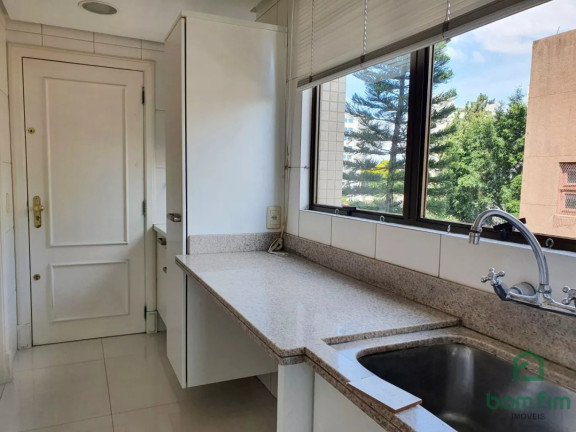 Imagem Apartamento com 3 Quartos à Venda, 230 m² em São João - Porto Alegre