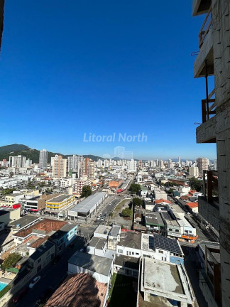 Imagem Apartamento com 2 Quartos à Venda, 103 m² em Centro - Itajaí