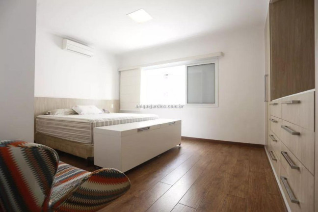 Imagem Apartamento com 3 Quartos à Venda, 220 m² em Bela Vista - São Paulo