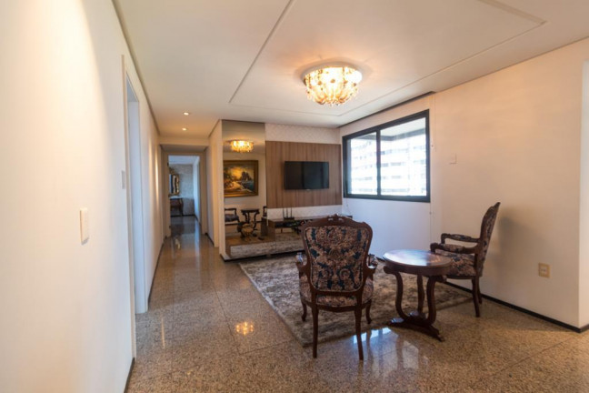 Imagem Apartamento com 4 Quartos à Venda, 305 m² em Meireles - Fortaleza