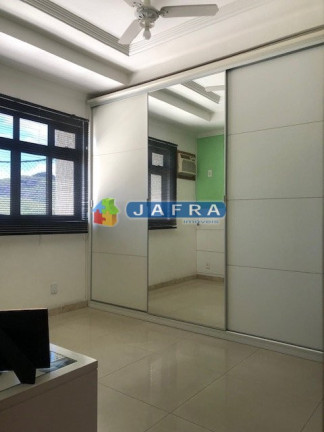 Imagem Cobertura com 3 Quartos à Venda, 127 m² em Centro - Três Rios
