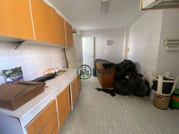 Imagem Apartamento com 4 Quartos à Venda, 200 m² em Icaraí - Niterói