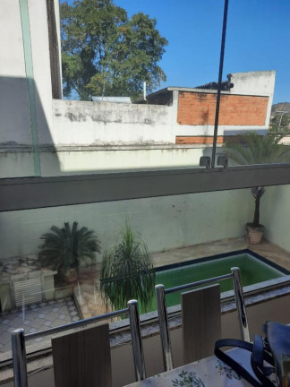 Imagem Imóvel com 6 Quartos à Venda, 218 m² em Campo Grande - Rio De Janeiro