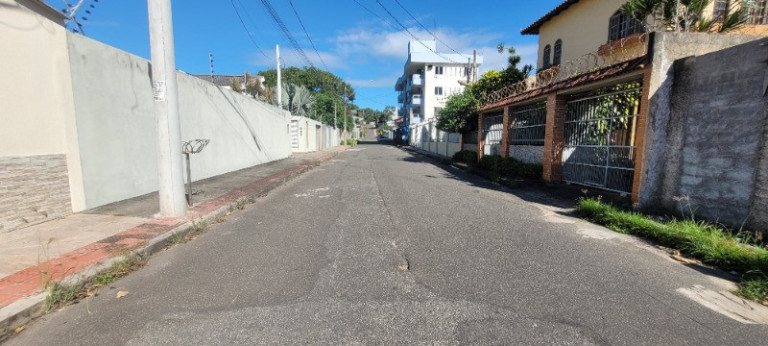 Foto do imóvel: Terreno à Venda, 360 m² em Estância Monazítica - Serra
