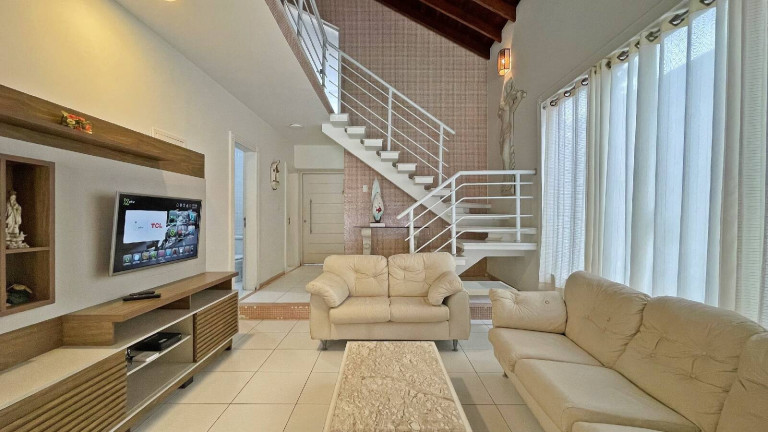 Casa com 4 Quartos à Venda, 240 m² em Riviera De São Lourenço - Bertioga