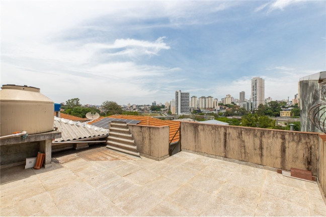 Casa com 4 Quartos à Venda,  em Jardim Aeroporto - São Paulo