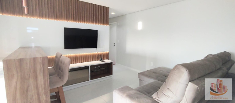 Imagem Apartamento com 2 Quartos à Venda, 74 m² em Revoredo - Tubarão