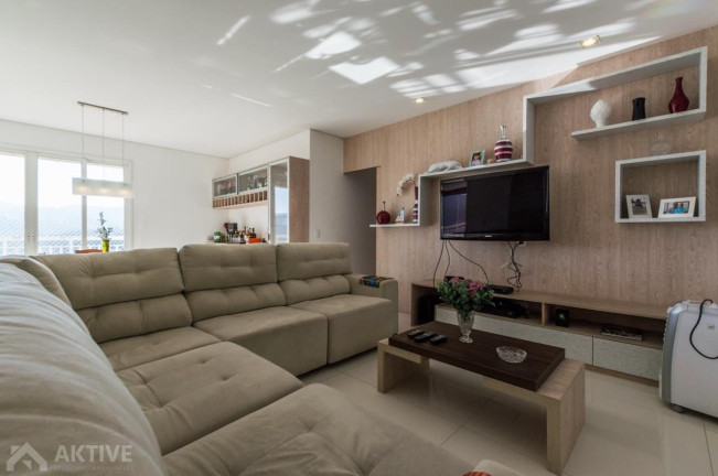 Imagem Apartamento com 4 Quartos à Venda, 198 m² em Alphaville - Santana De Parnaíba