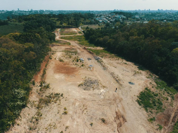 Imagem Terreno à Venda, 828 m² em São Caetano - Caxias Do Sul