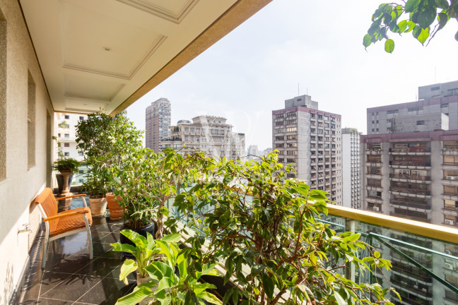 Apartamento com 4 Quartos à Venda, 450 m² em Jardim Europa - São Paulo