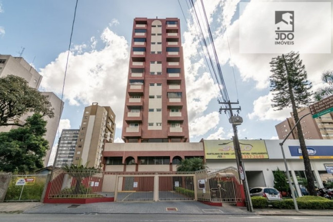 Apartamento com 3 Quartos à Venda, 71 m² em Bacacheri - Curitiba