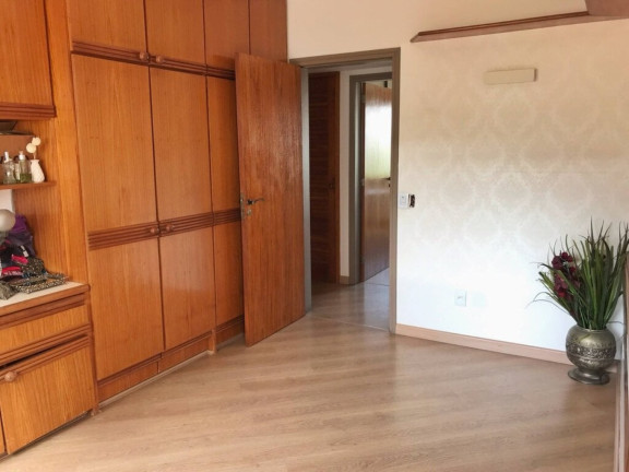 Apartamento com 3 Quartos à Venda, 170 m² em Moinhos De Vento - Porto Alegre