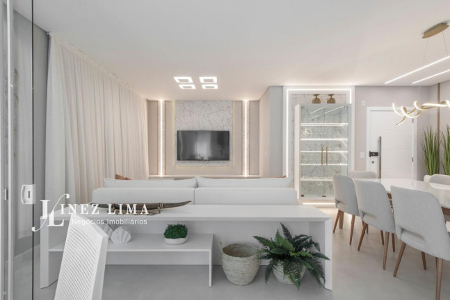 Imagem Apartamento com 3 Quartos à Venda, 135 m² em Pereque - Porto Belo