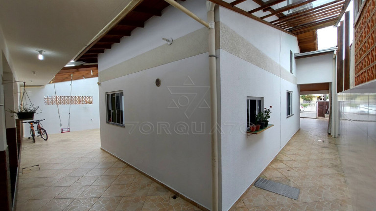 Imagem Casa com 4 Quartos à Venda, 280 m² em Tabuleiro - Camboriú