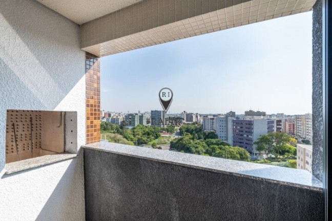 Apartamento com 3 Quartos à Venda,  em Cabral - Curitiba