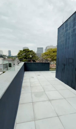 Casa com 5 Quartos à Venda, 670 m² em Jardim Europa - São Paulo