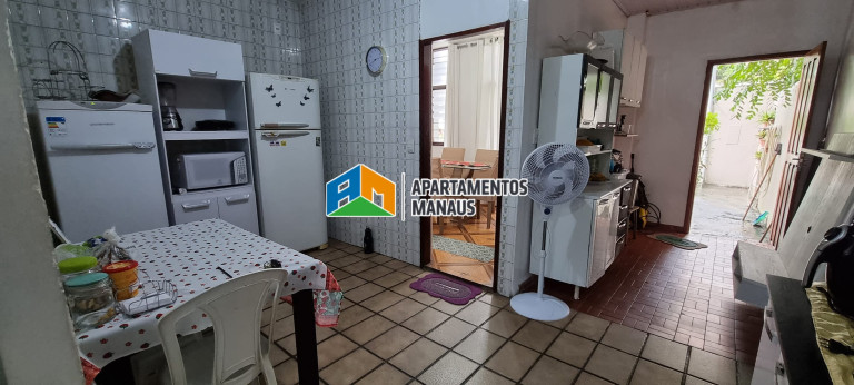 Imagem Casa com 3 Quartos à Venda, 476 m² em Parque 10 De Novembro - Manaus