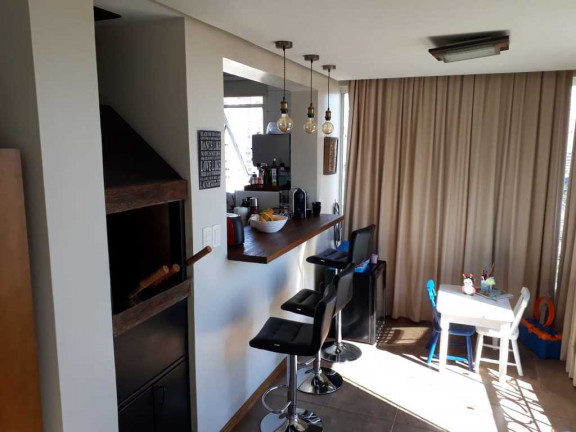 Apartamento com 3 Quartos à Venda, 96 m² em Moinhos De Vento - Porto Alegre