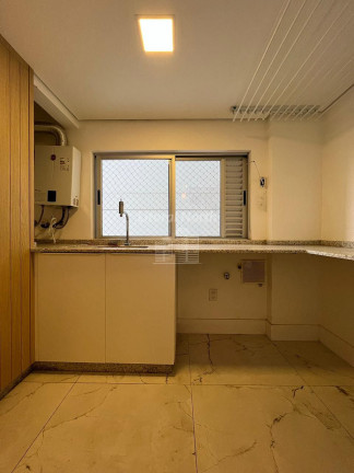 Imagem Apartamento com 4 Quartos à Venda, 141 m² em Centro - Itajaí
