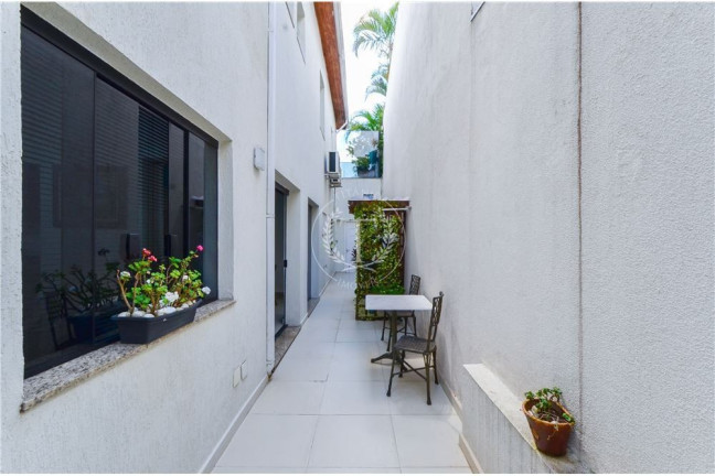 Imagem Casa com 4 Quartos à Venda, 413 m² em Indianópolis - São Paulo