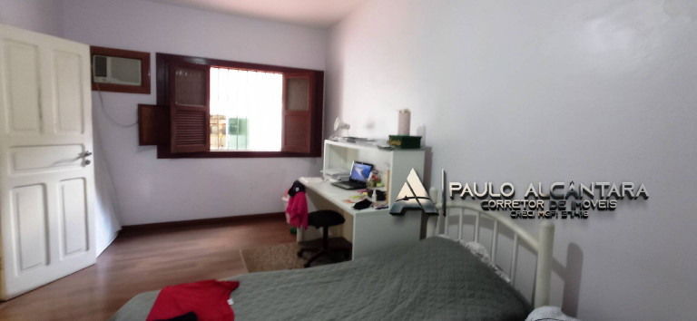 Imagem Casa com 4 Quartos à Venda, 240 m² em Centro - Coronel Fabriciano