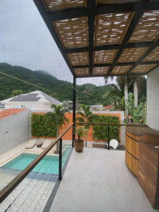 Casa com 5 Quartos à Venda, 520 m² em Recreio Dos Bandeirantes - Rio De Janeiro