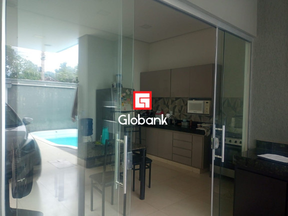 Imagem Casa com 3 Quartos à Venda, 100 m² em Jk - Montes Claros