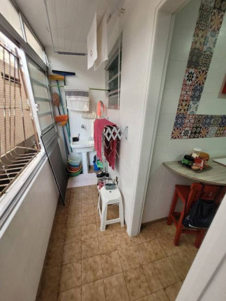 Imagem Apartamento com 2 Quartos à Venda, 65 m² em Embaré - Santos