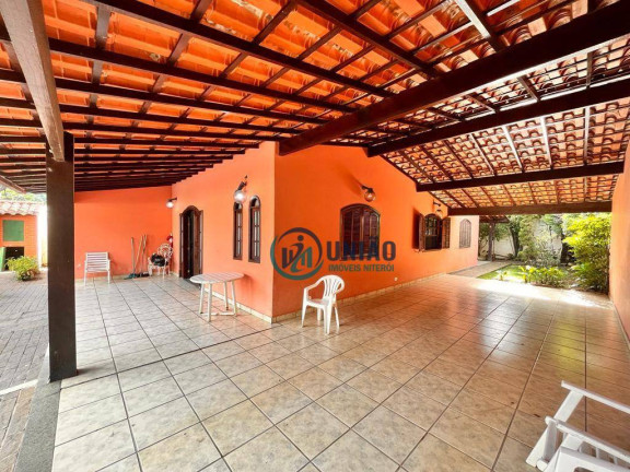 Imagem Casa com 3 Quartos à Venda, 260 m² em Itaipu - Niterói