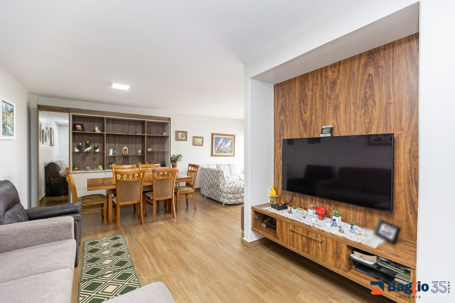 Apartamento com 3 Quartos à Venda, 110 m² em Cabral - Curitiba