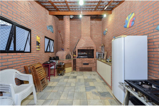 Casa com 4 Quartos à Venda,  em Alto Da Boa Vista - São Paulo